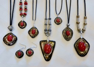 stoneware clay, diamond shape pendant, red mountain jade (dyed dolomite marble), adjustable cotton cord, elena calderon handmade jewelry, beaded necklace